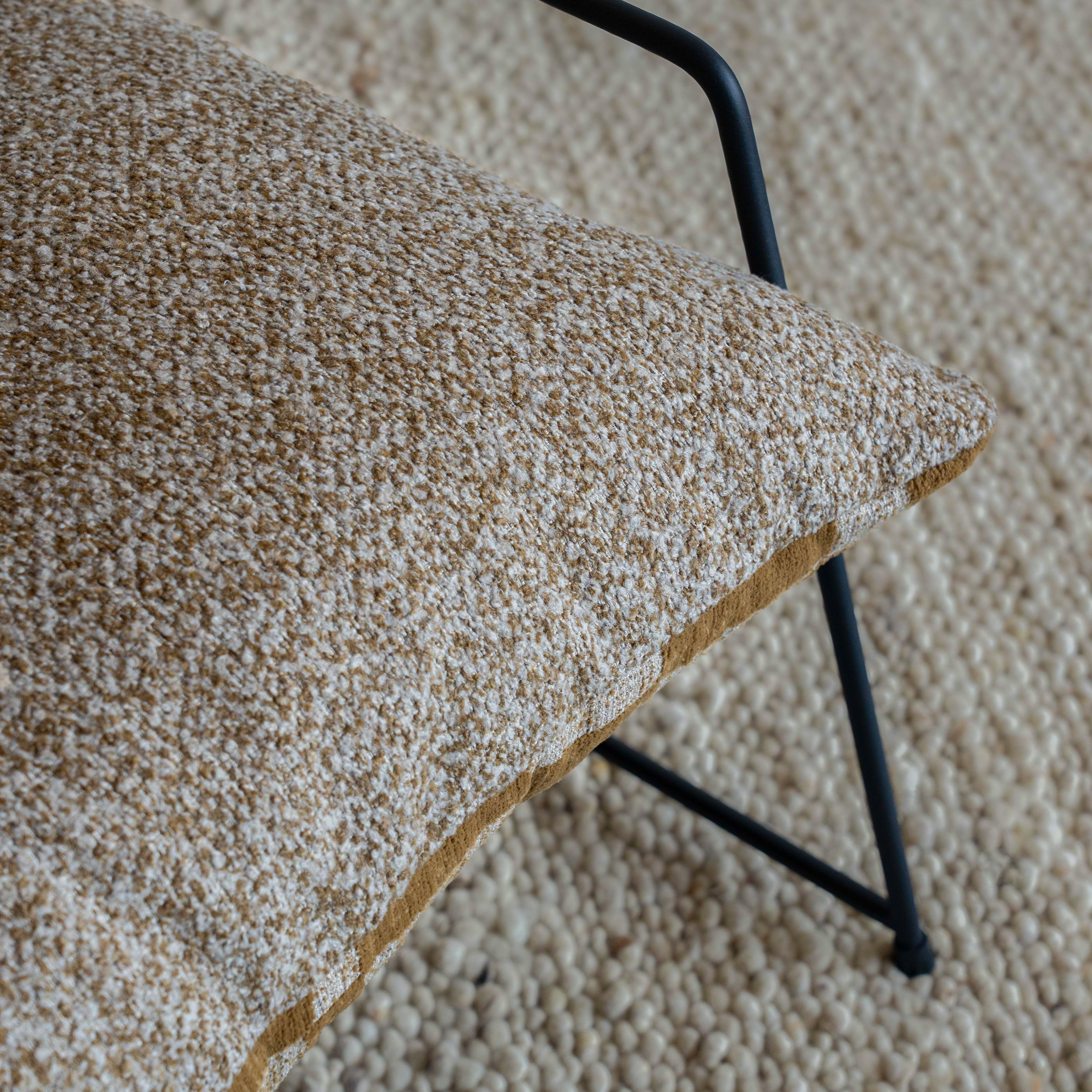 Novato Comfortable Relax Lounge Chair - Abstract Mustard