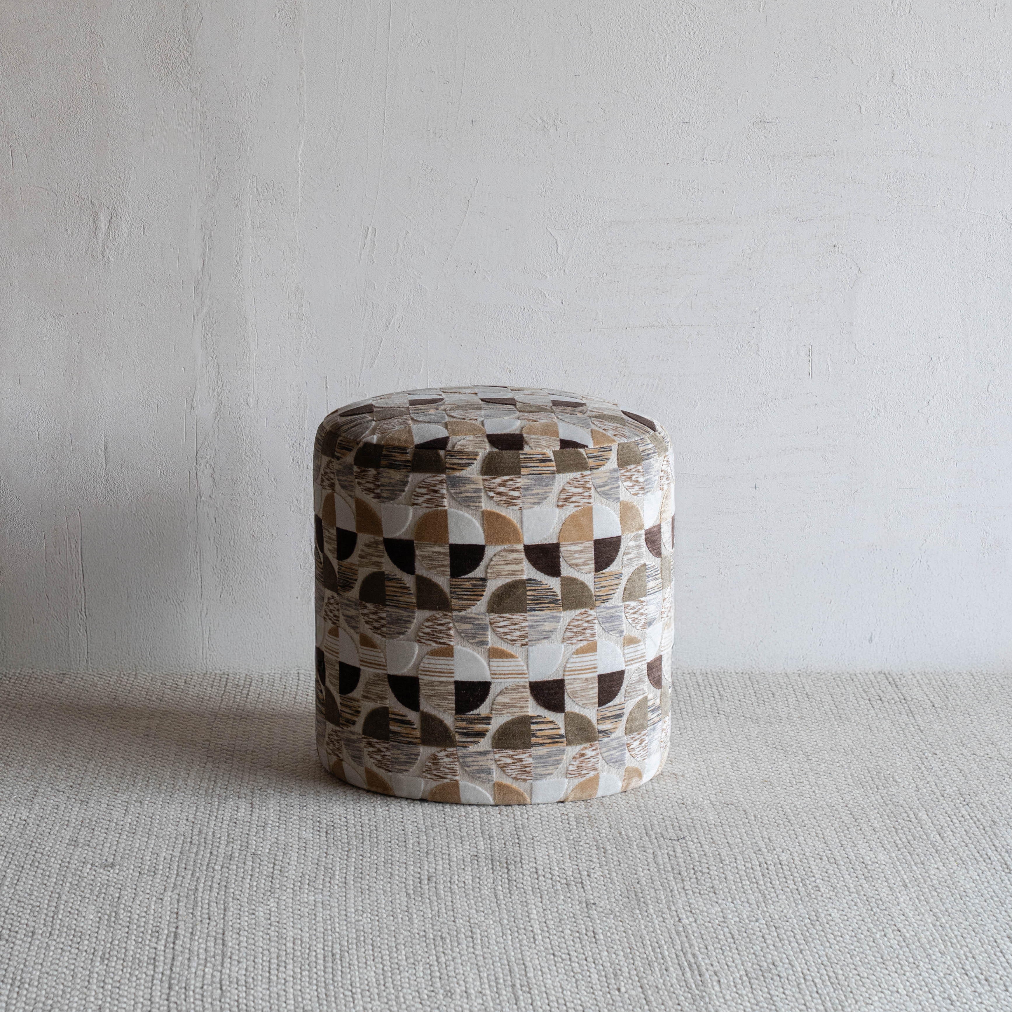 Numa Round Pouf - Multi Beige