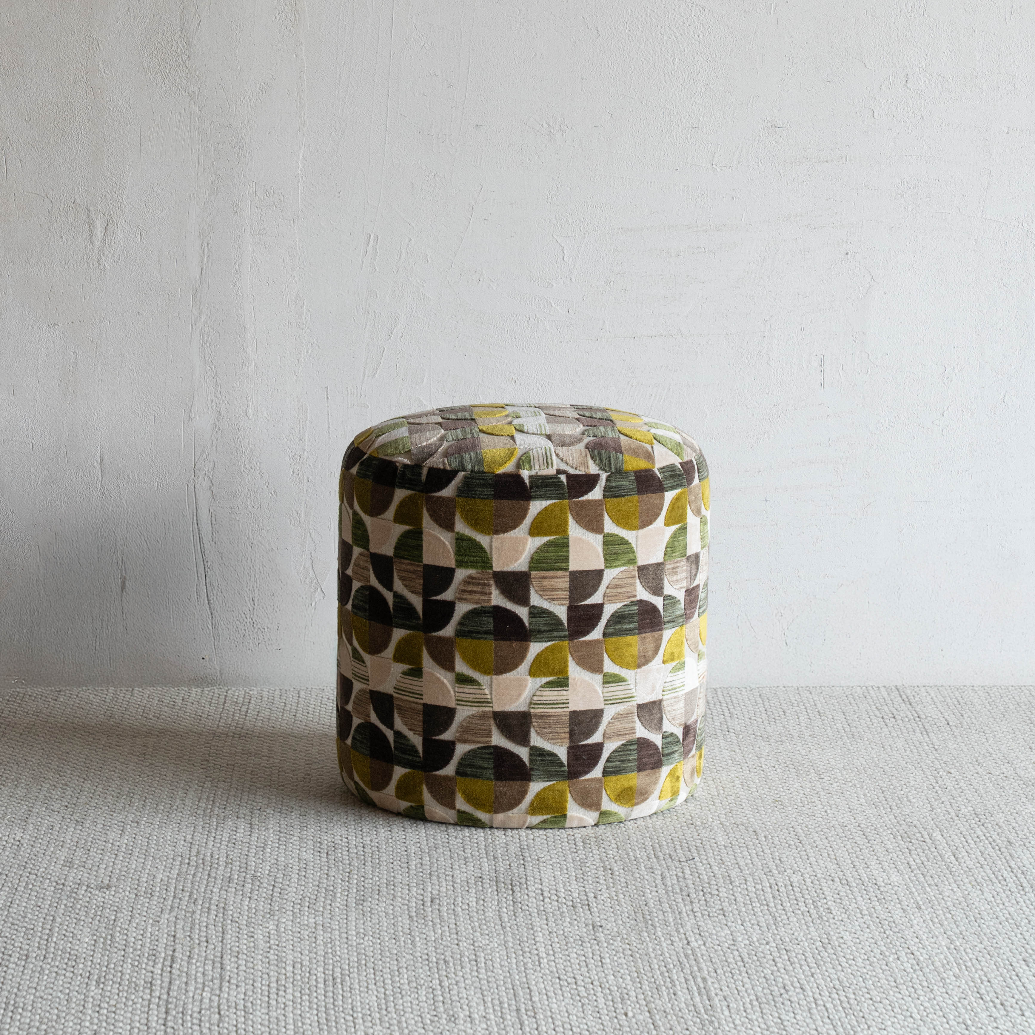 Numa Round Pouf - Multi Green