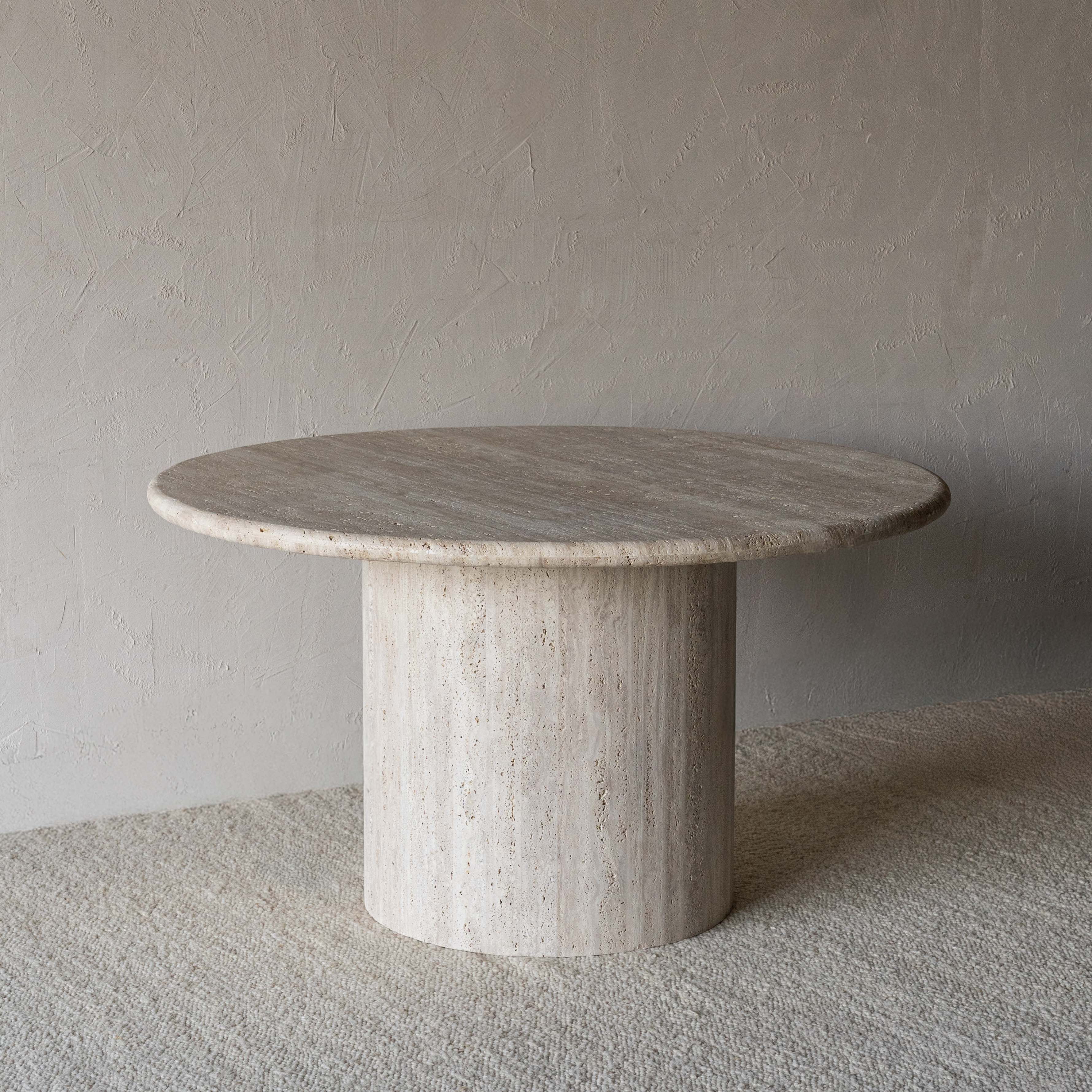 Palm Round Travertine Marble Dining Table