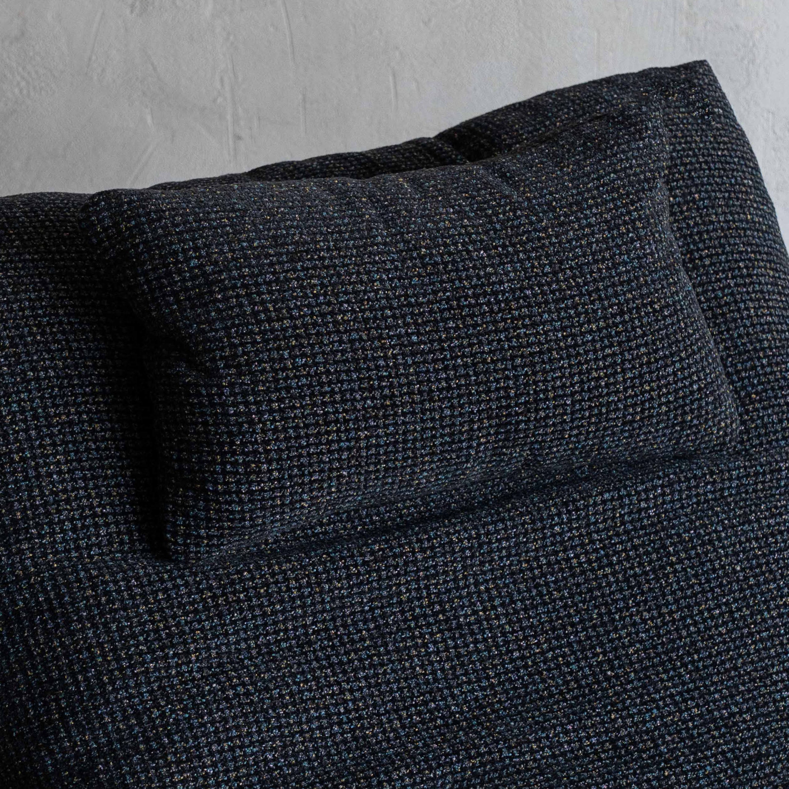 Pavia Modern Lounge Chair With Headrest - Black