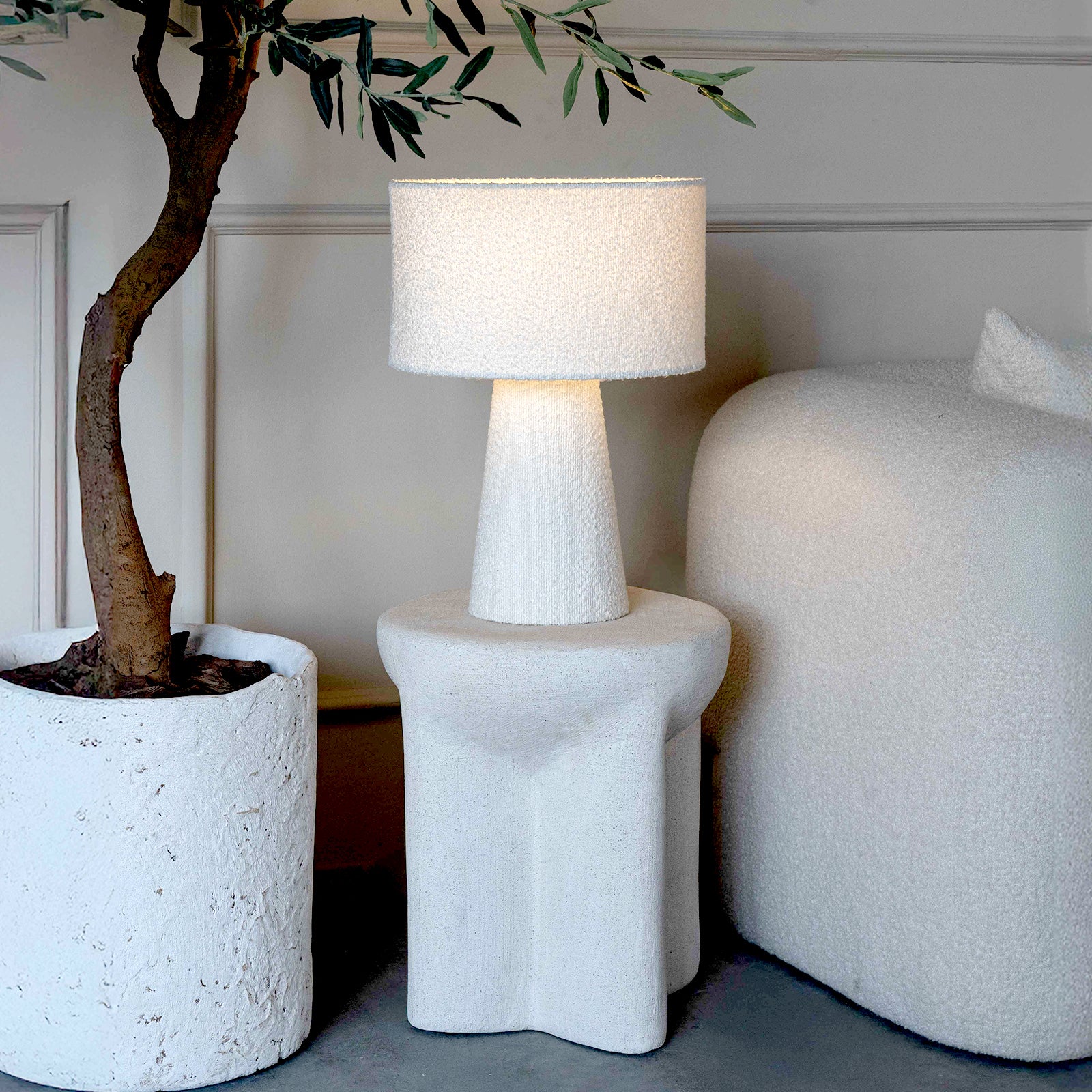 Pollux White Boucle Modern Table Lamp