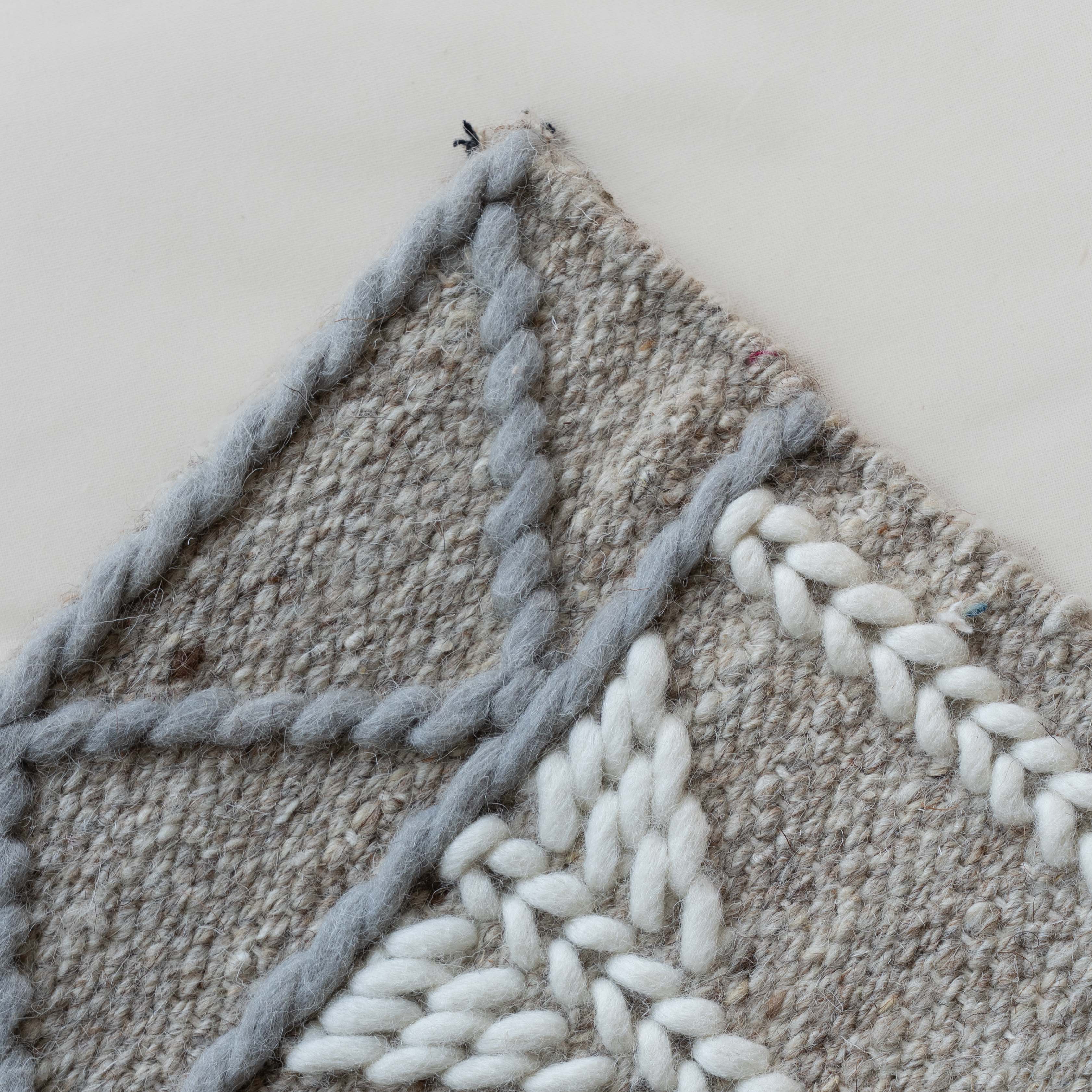 سجادة صوفية مصنوعة يدوياً من مجموعة برينسيس لاين 