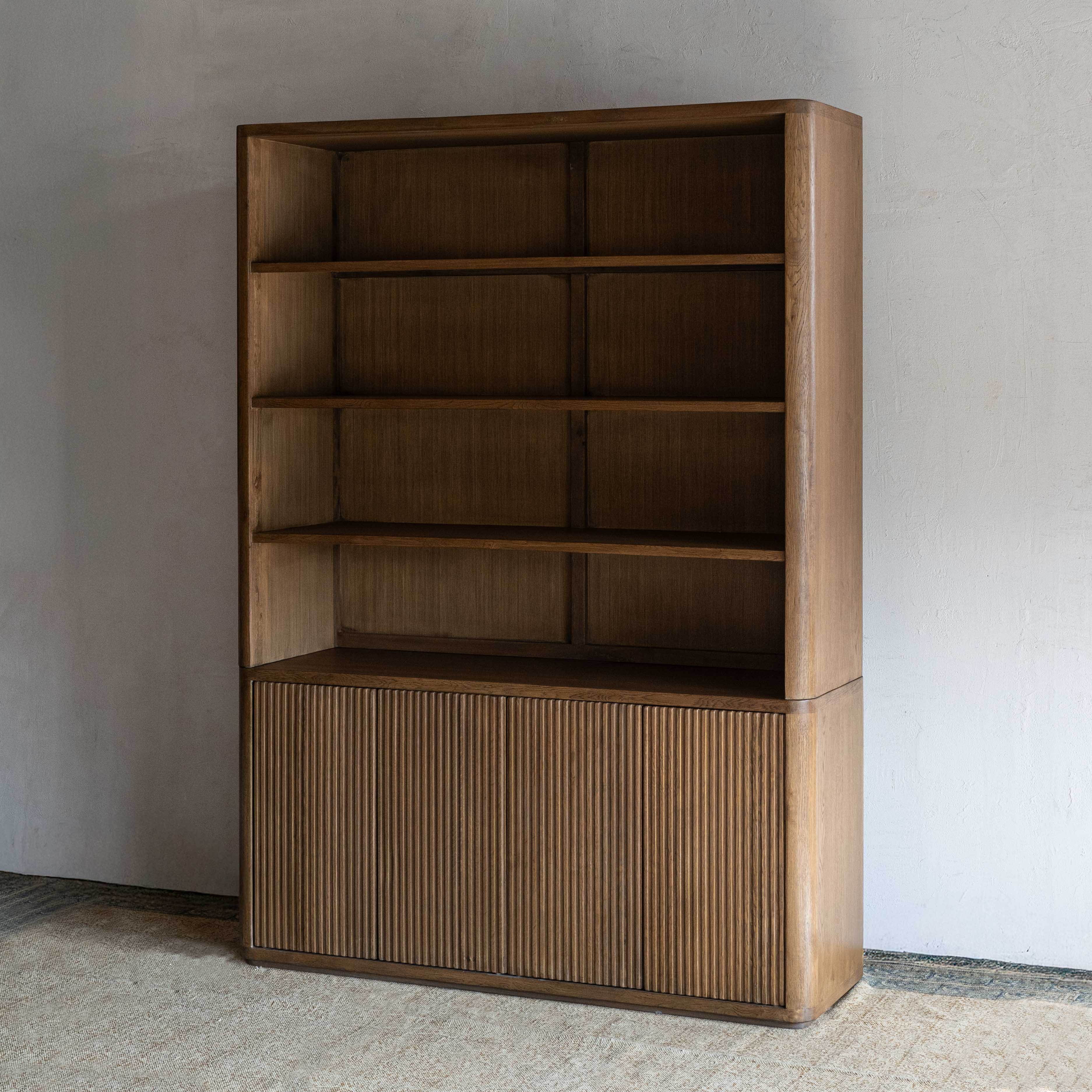 Ruvic Vintage Style Display Shelf And Cabinet