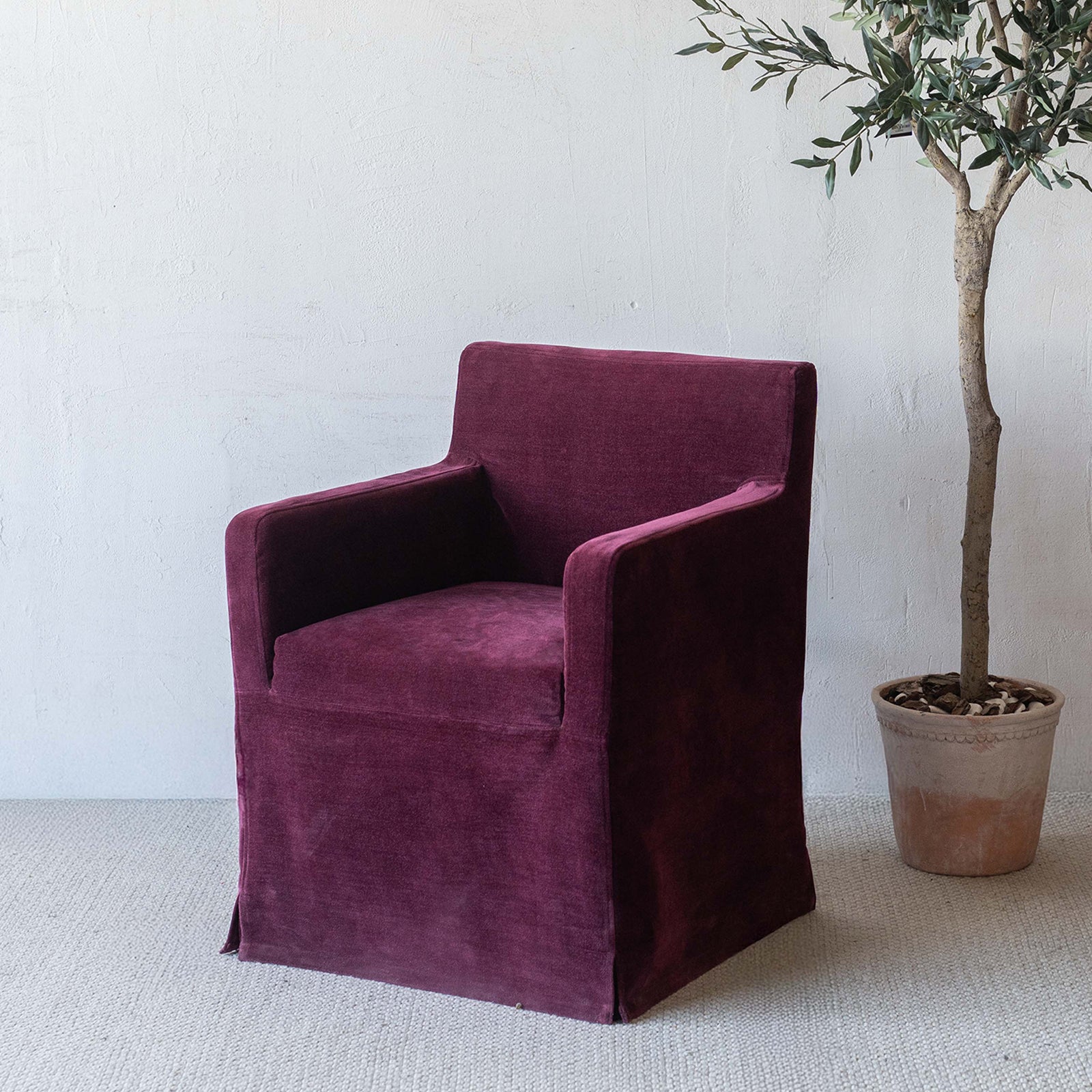 Sculpt Burgundy Velvet Dining Chair