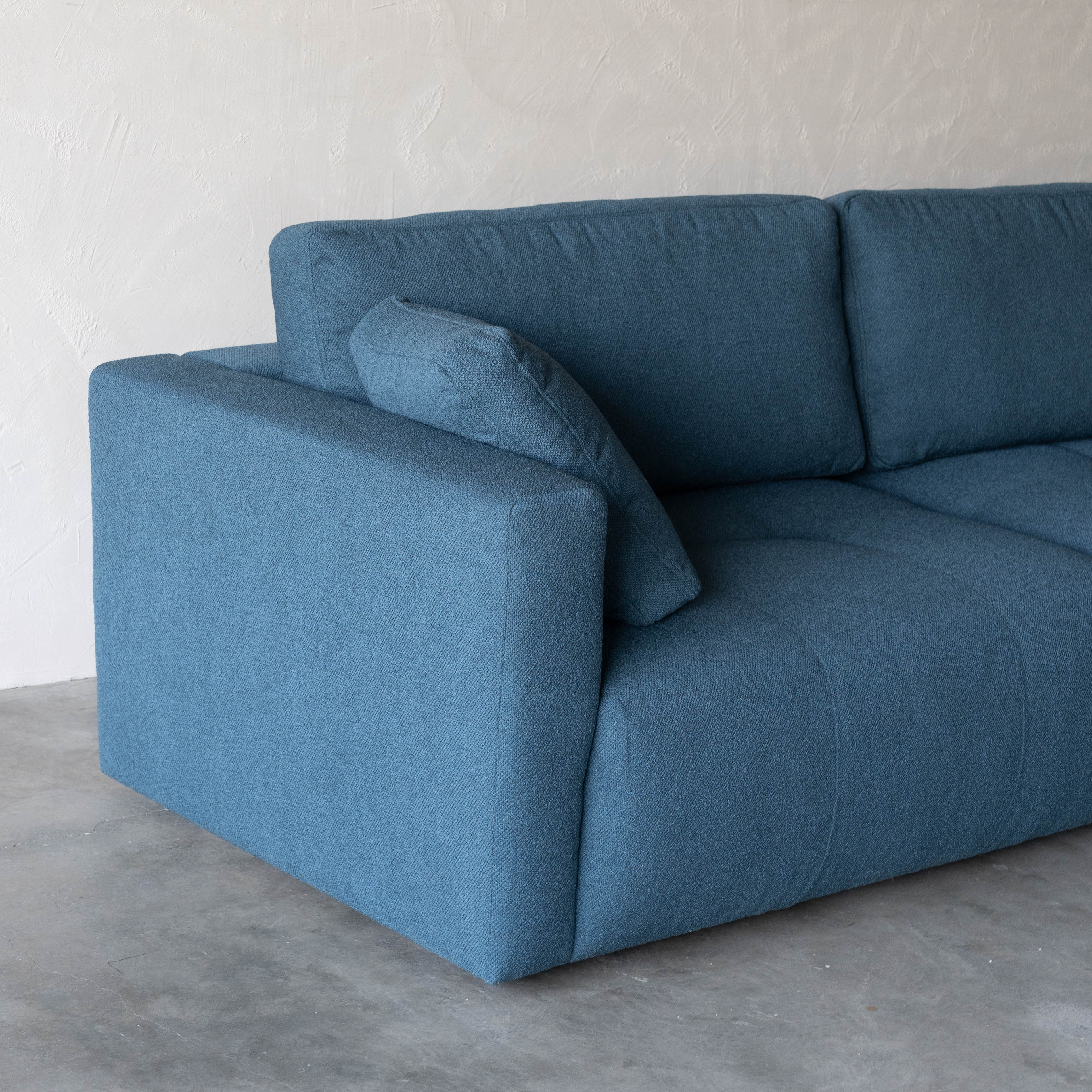 Sky Modern L Shape | Sectional Modular Sofa - Ocean Blue