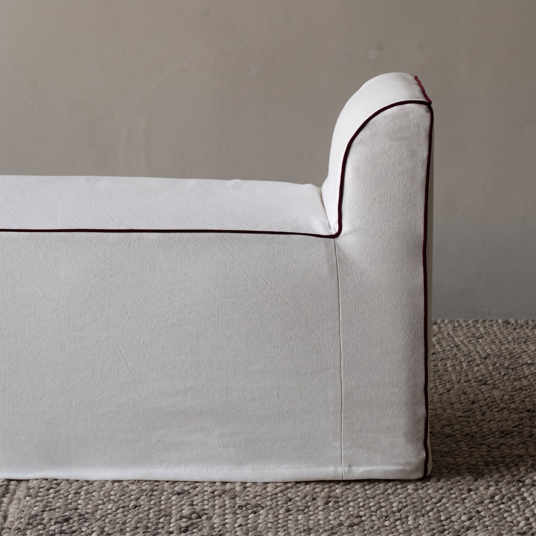Sorevia Contemporary Slipcovered Bench