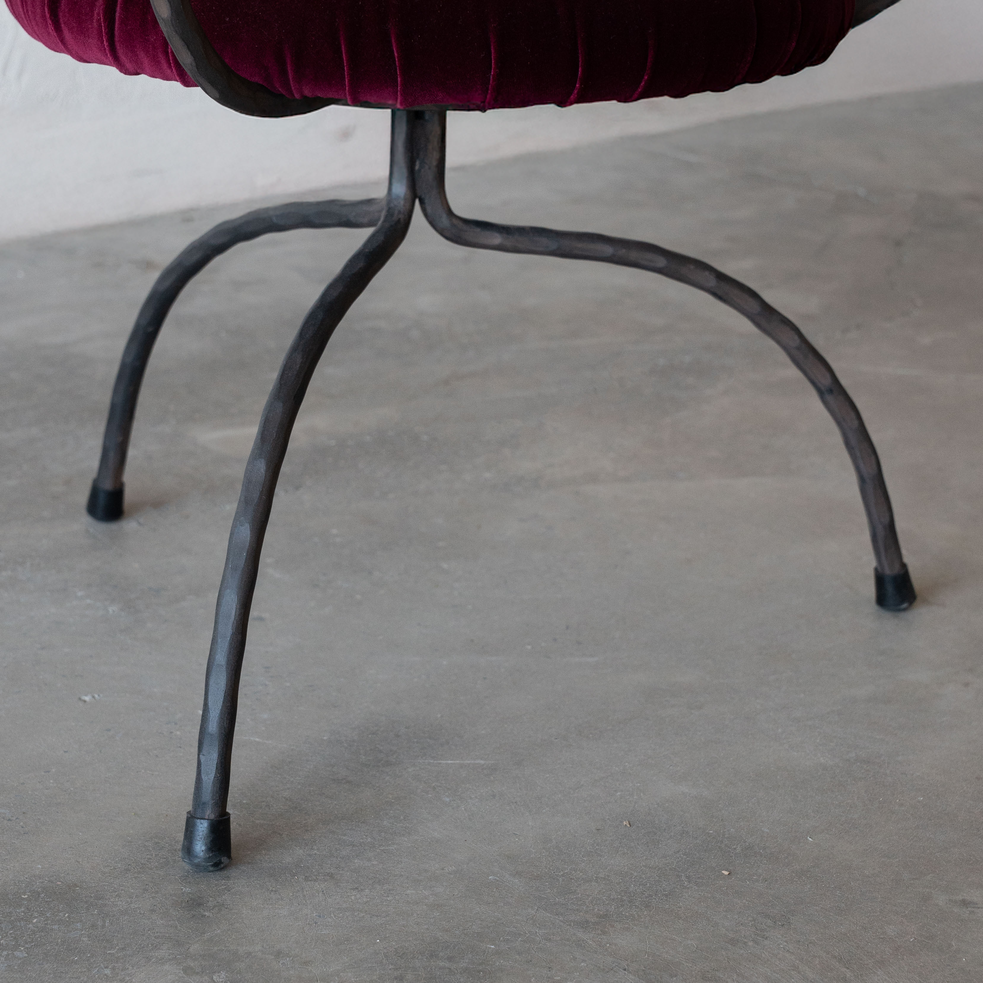 Stylo Modern Steel RED VELVET Arm Chair