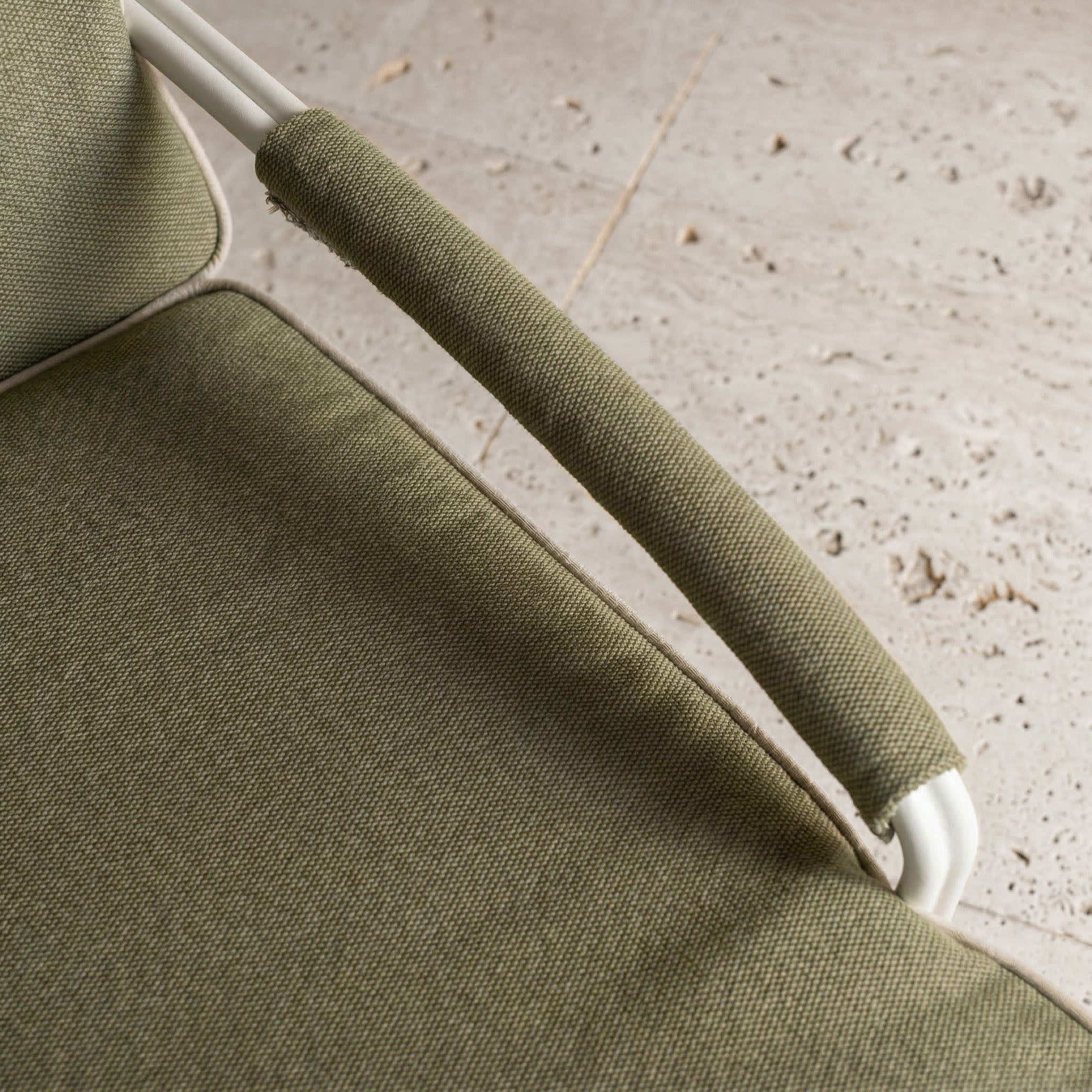 Shams Wrought Sun Lounger Chaise With Side Table - GREEN