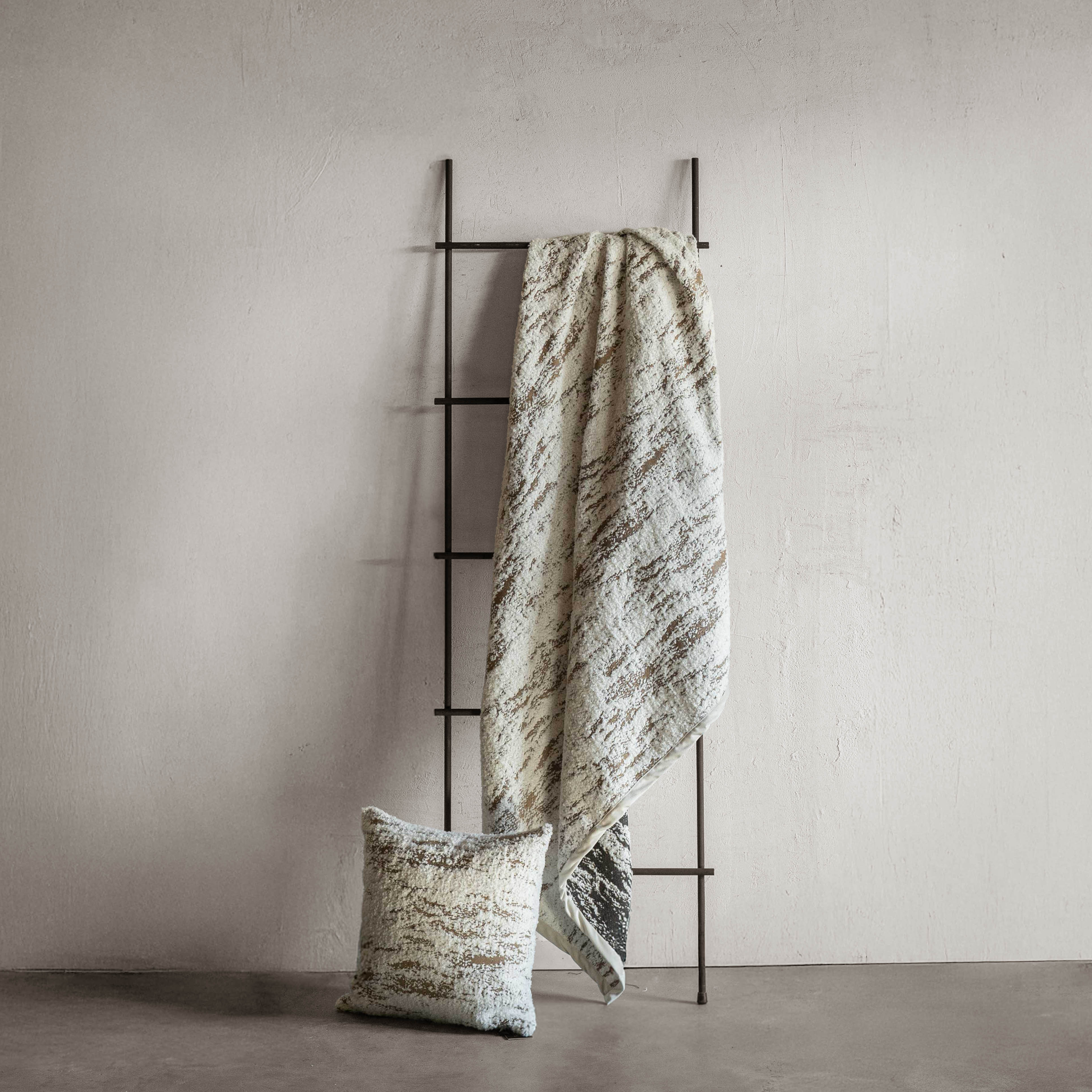 Artic Textured Soft White Throw Blanket