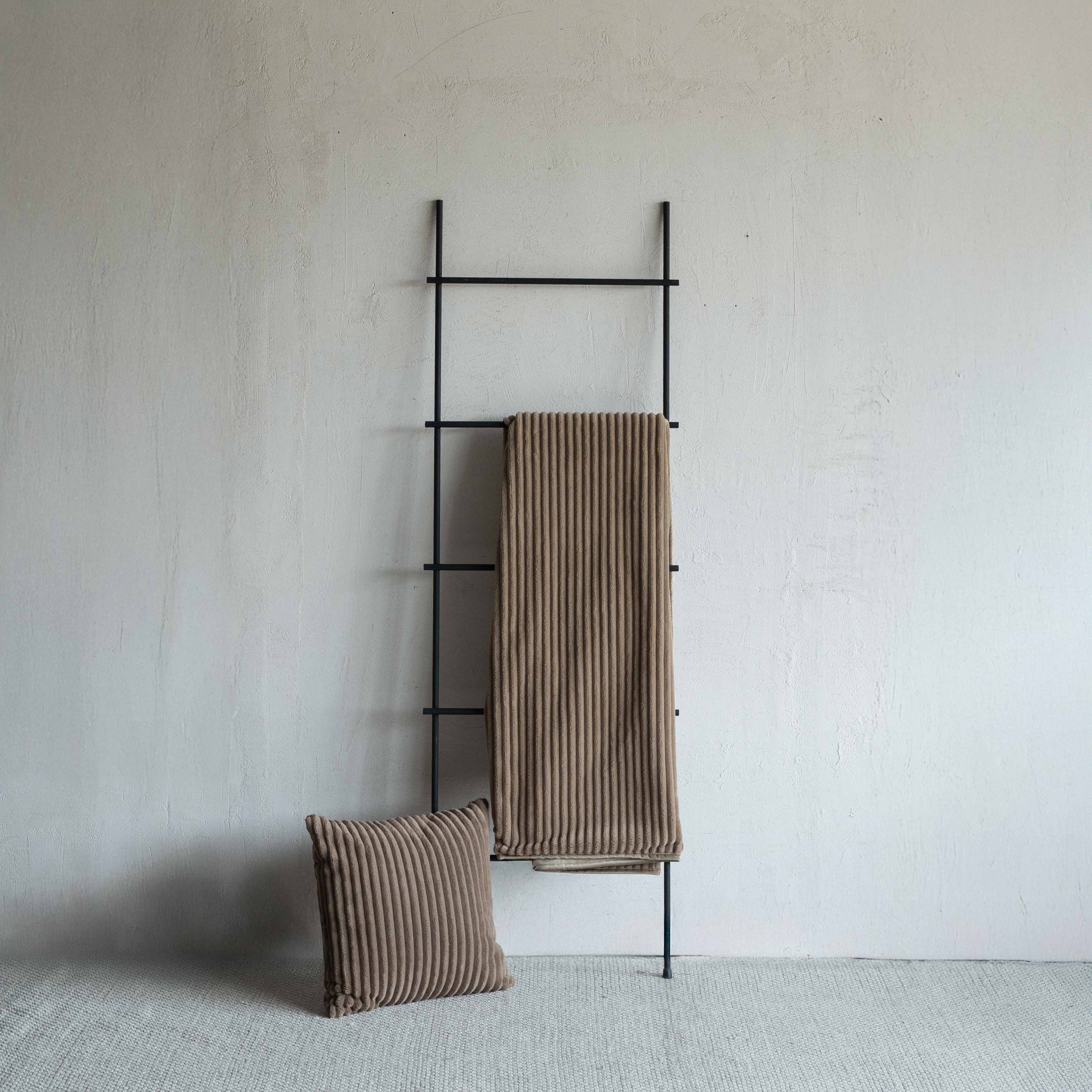 Cafe Beige Line Throw Blanket - 180x140cm