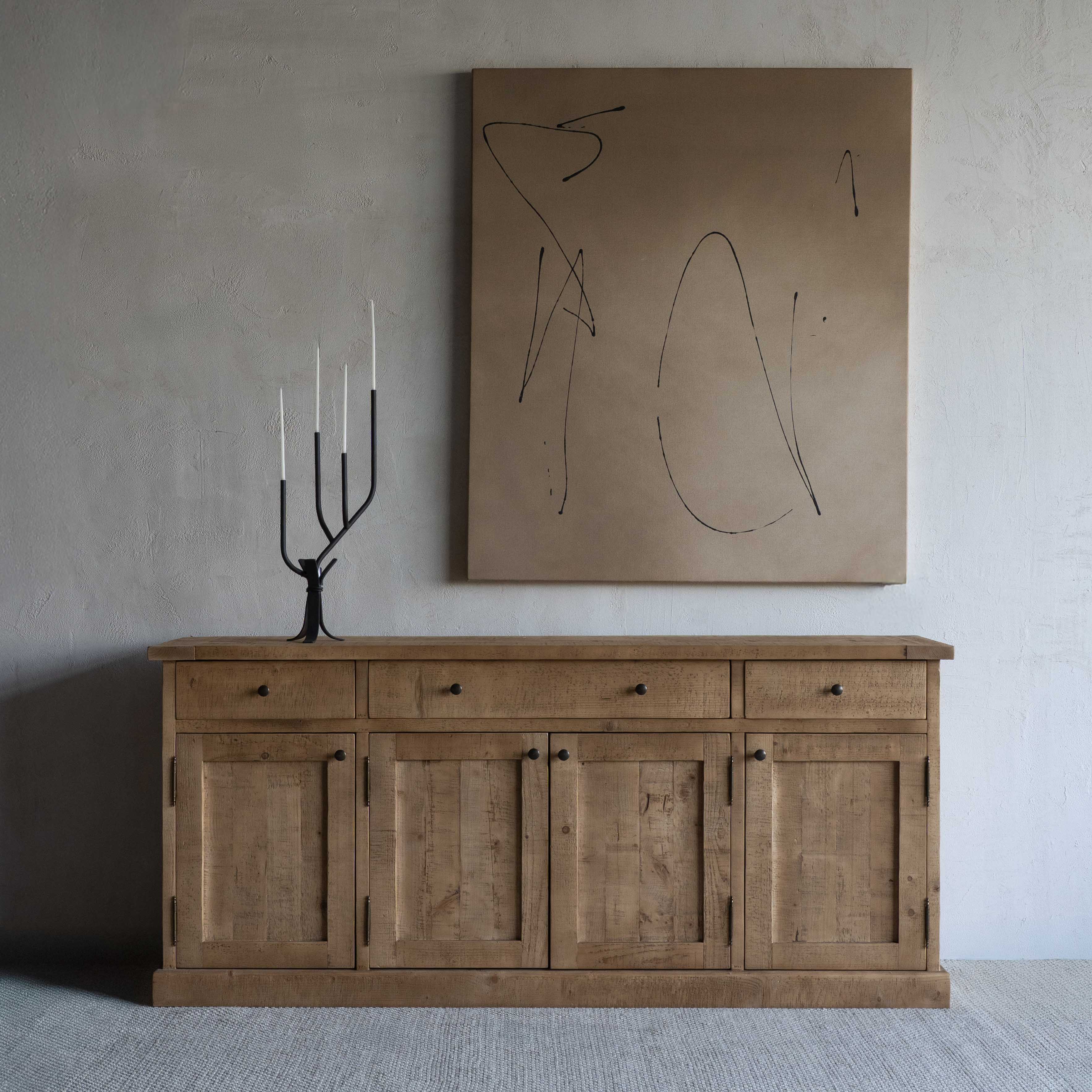 Tommy Classic Style Sideboard