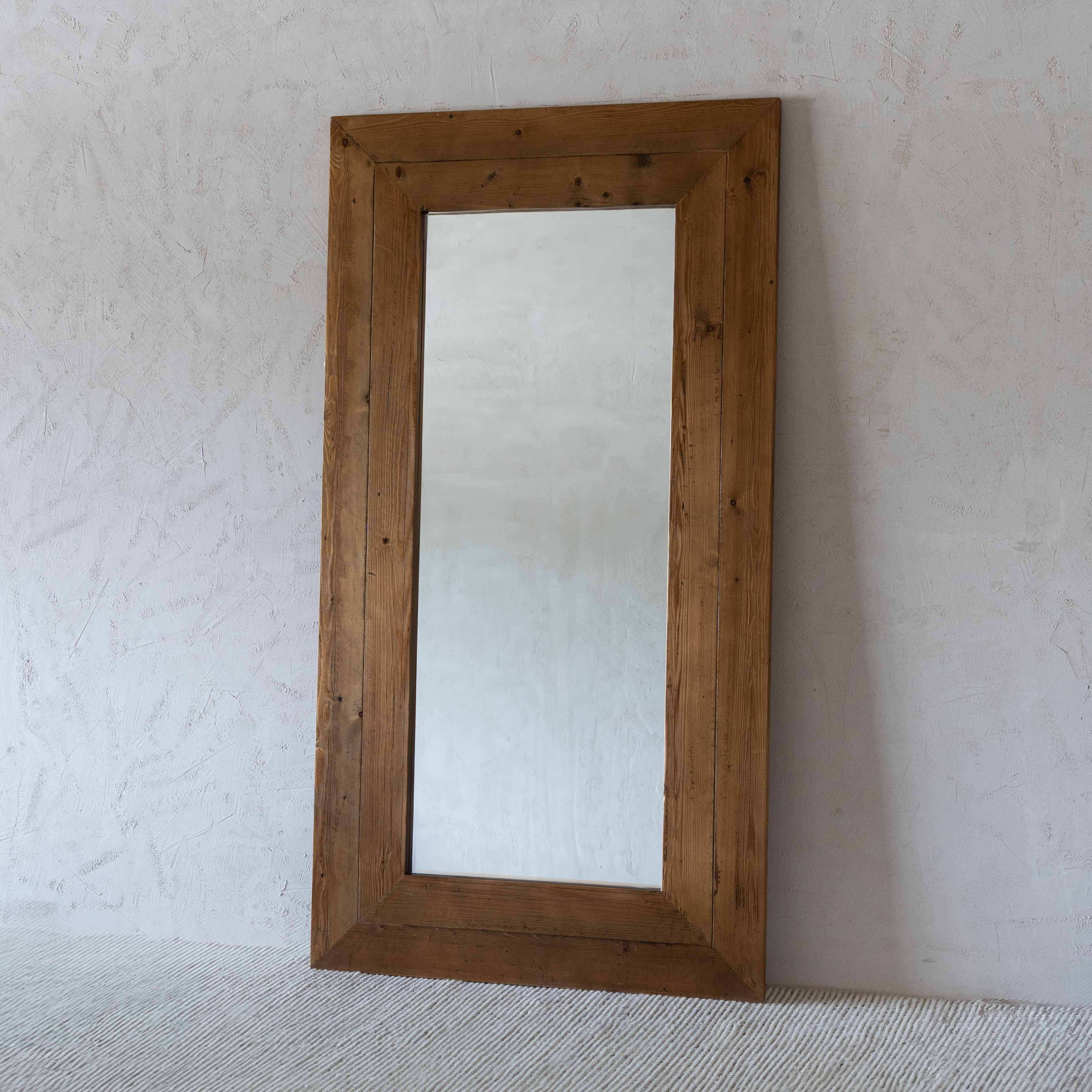 Vayan Classic Natural Wooden Floor Mirror - Mirrors - WS Living - UAE Wood and steel Furnitures Stores in Dubai