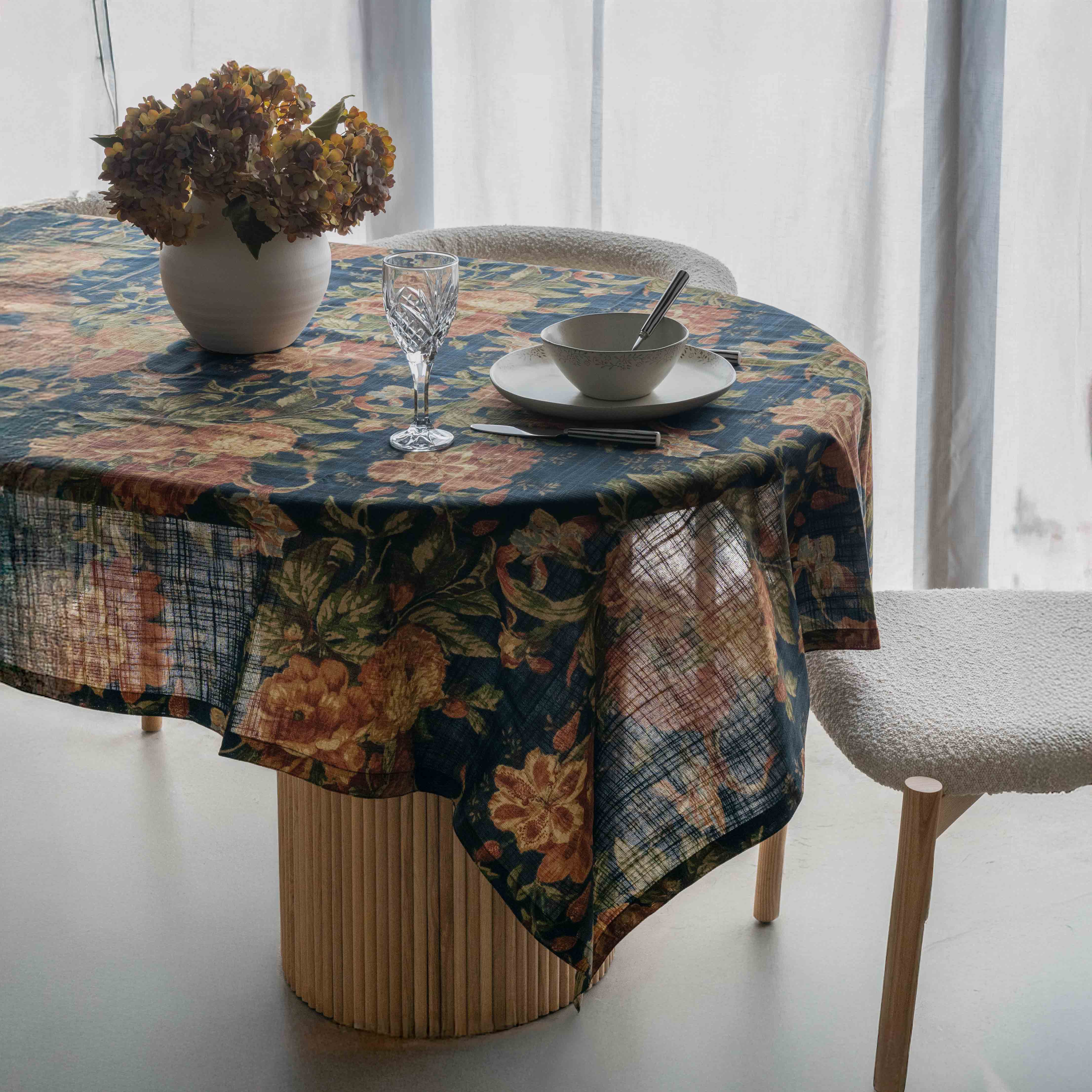 Vintage Lace Pure Cotton Table Cloth - Table Cloth - WS Living - UAE Home Furniture Stores in Dubai