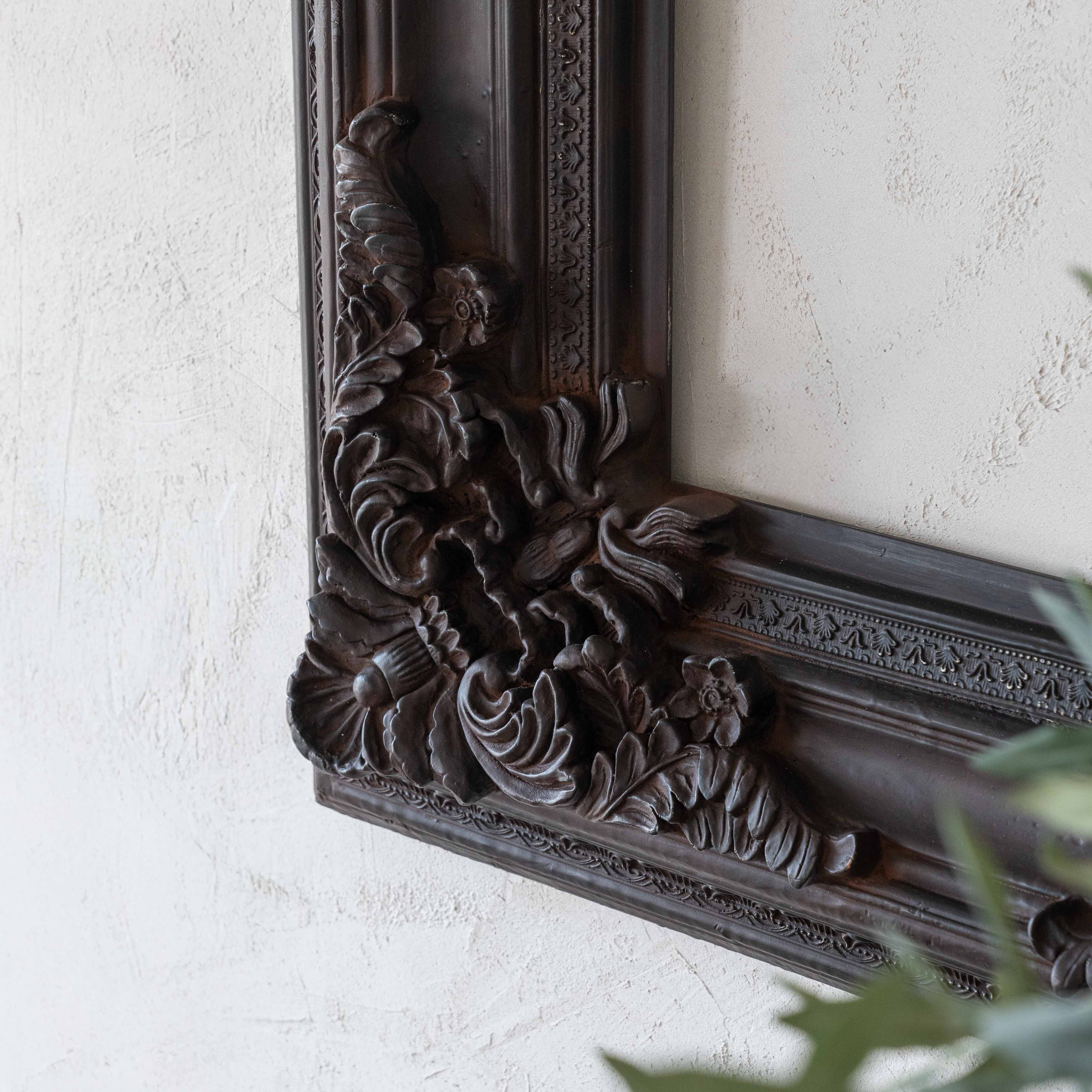 La Reva Hand Crafted Wooden Wall Frame