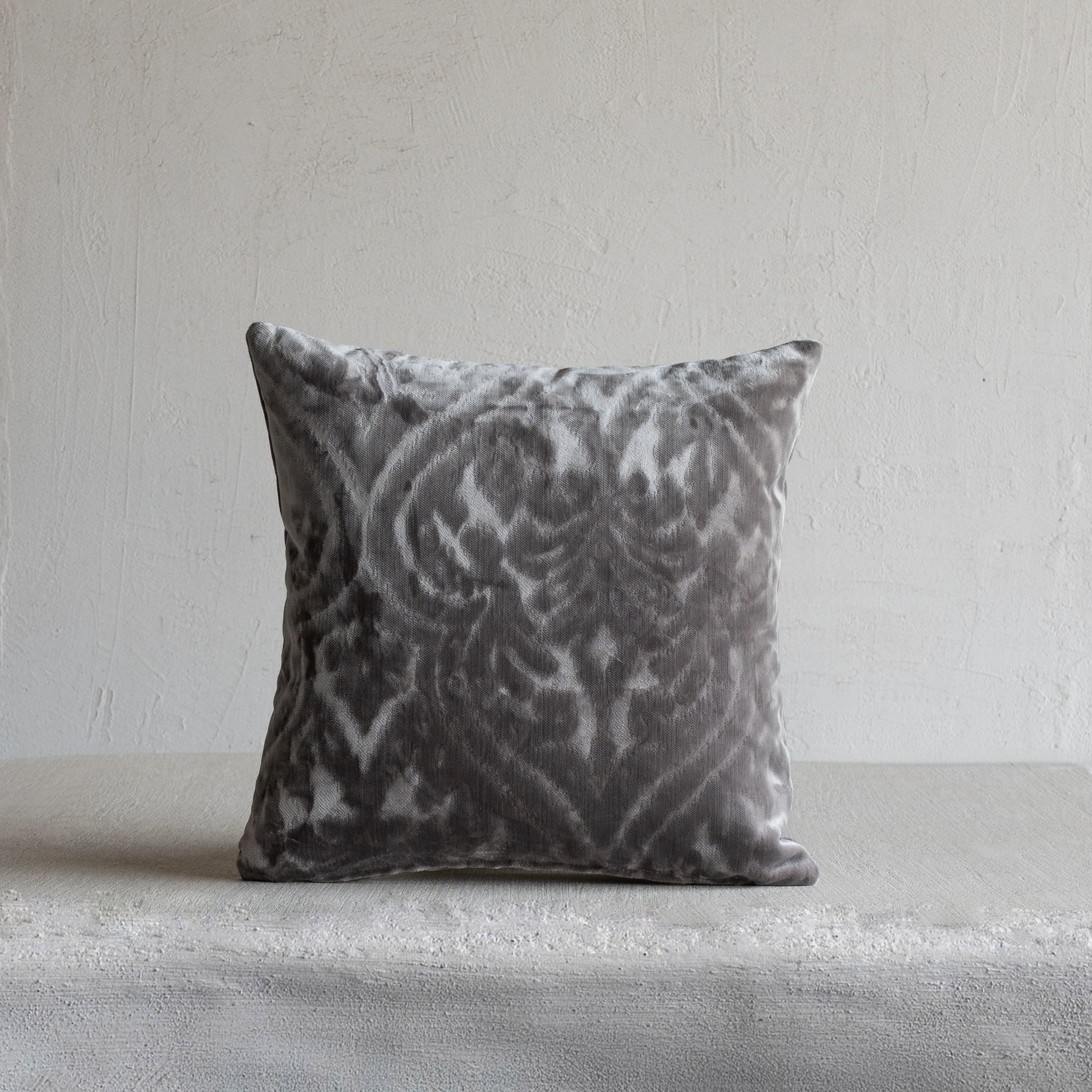 Nerai Velvet Cushion Cover - GREY