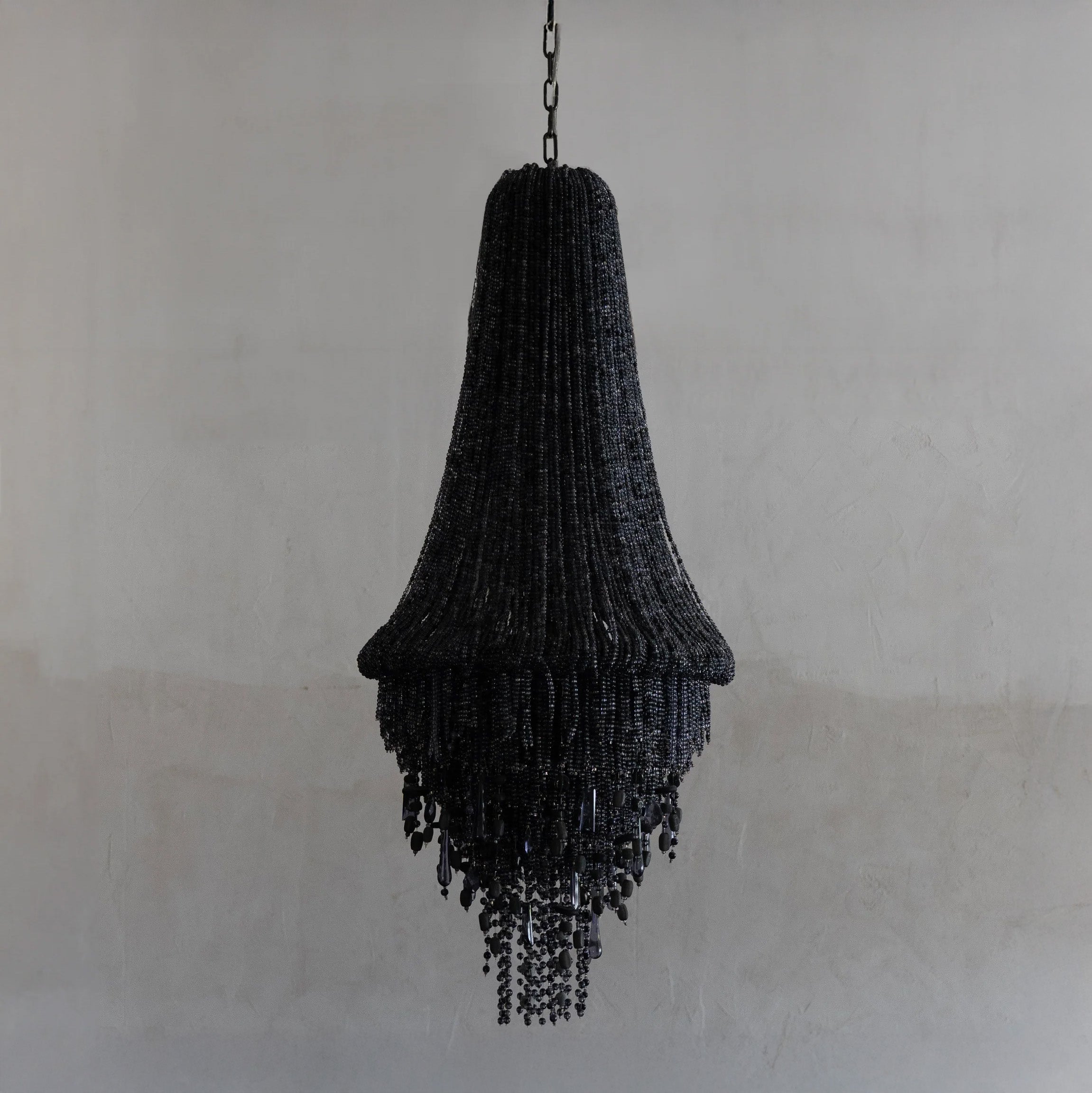 Shikari Noir Empire Luxury Chandelier Lamp