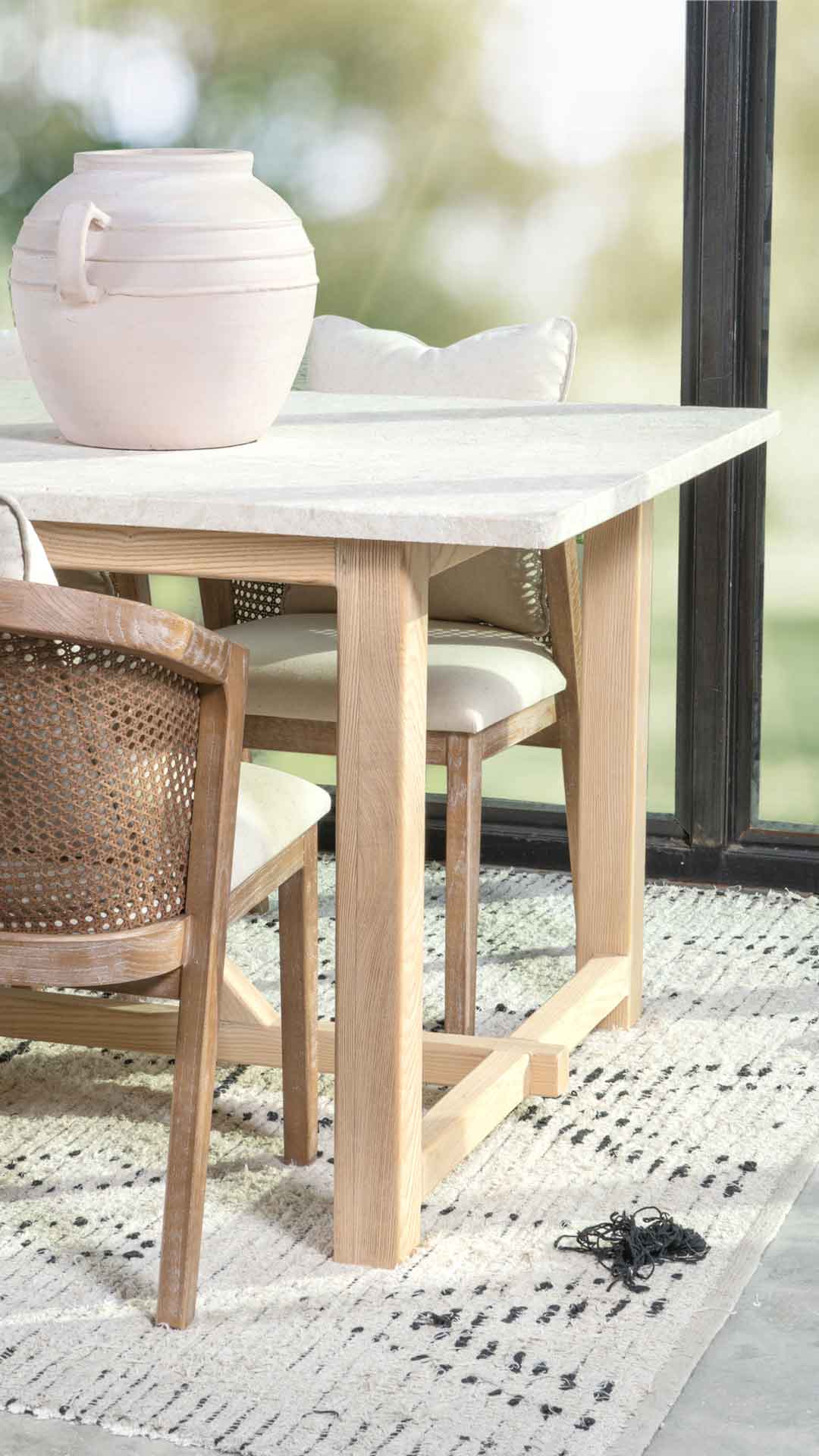 Dallas Dining Table  - WS Living - UAE - Dining Tables Wood and steel Furnitures - Dubai